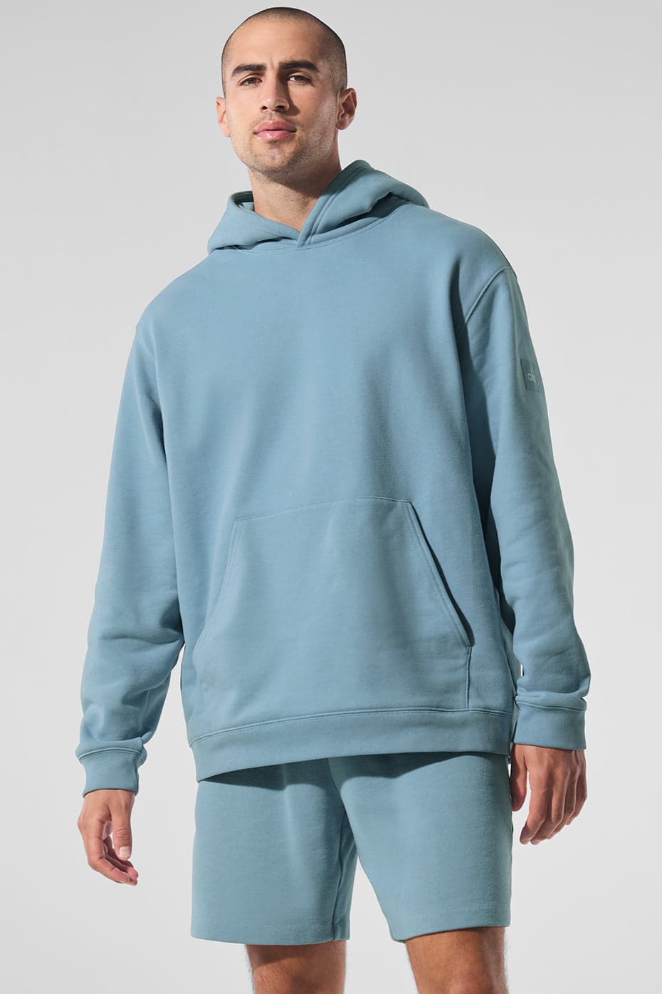 Alo Yoga — Renown Heavy Weight Hoodie - Celestial Blue
