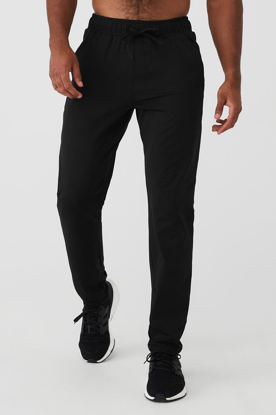 Alo Yoga — Conquer Pulse Pant - Black