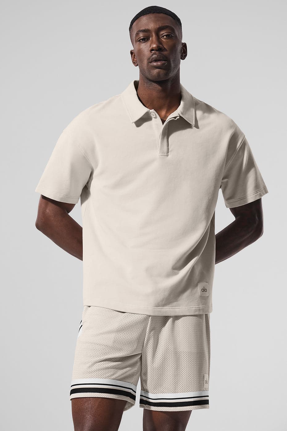 Alo Yoga — Double Take Short Sleeve Polo - Bone