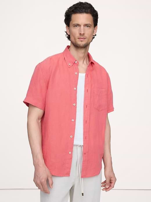 Banana Republic — Standard-Fit Linen Short-Sleeve Shirt