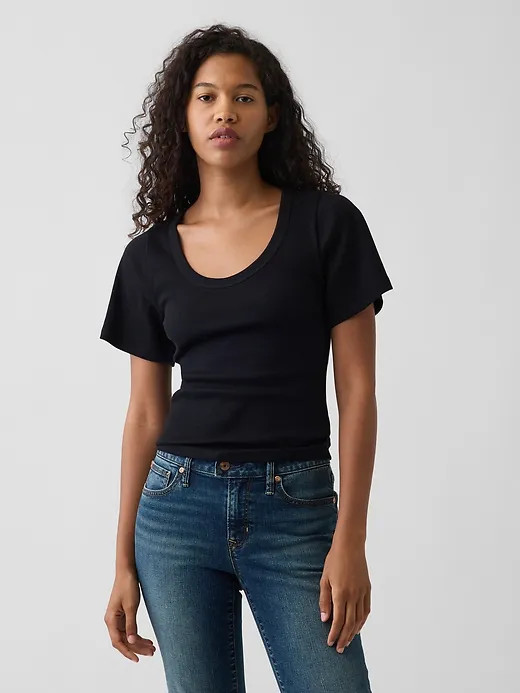 Gap — Rib Scoop T-Shirt