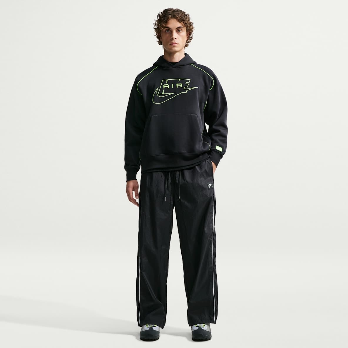 Nike — Nike Air Men's Woven Track Pants
